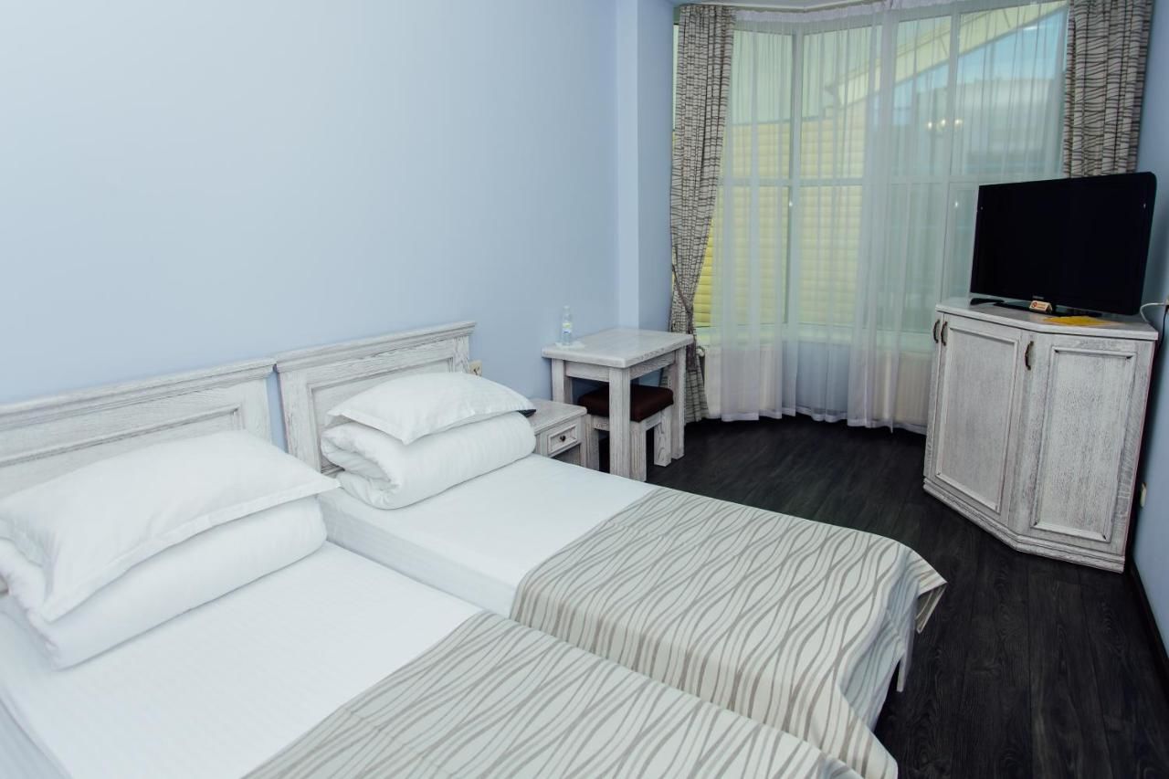 Отель Gold Georg Palace Hotel Черновцы-16