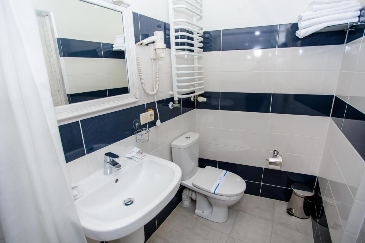 Отель Gold Georg Palace Hotel Черновцы-25