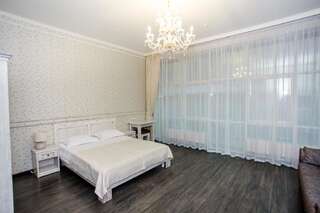 Отель Gold Georg Palace Hotel Черновцы Люкс-7