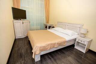 Отель Gold Georg Palace Hotel Черновцы Стандартный двухместный номер с 1 кроватью-2