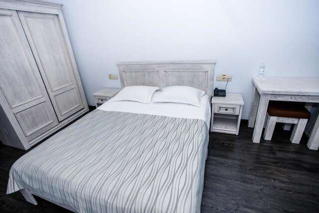 Отель Gold Georg Palace Hotel Черновцы-5