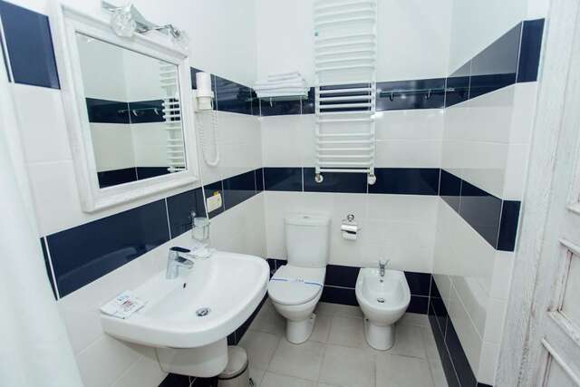 Отель Gold Georg Palace Hotel Черновцы-6